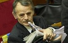Джемілєв: Зустріч з Януковичем я відхилив, з Тимошенко ведемо переговори