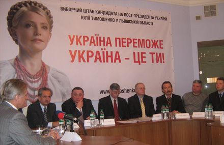 Українців просять не голосувати в другому турі на емоціях