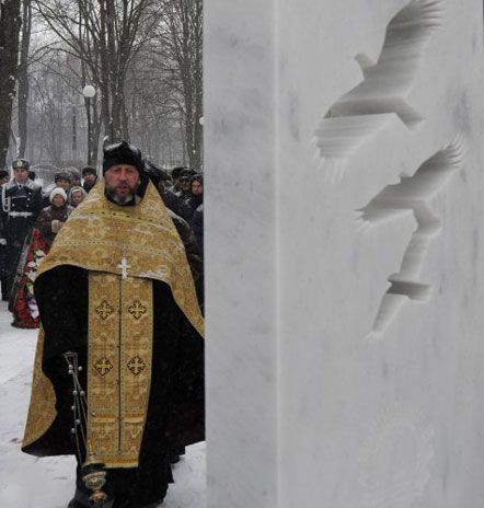 Открытие памятника всем погибшим кадетам и лицеистам (фото)