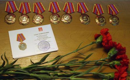 Урочисті збори до 130-річчя Сталіна в Сімферополі (фото)