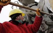 Комунальники Севастополя вимагають виплатити їм зарплату