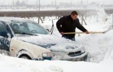 Очередной циклон несет в Украину снегопады, метели и штормовой ветер