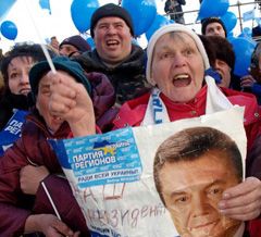 Какой Майдан готовит Янукович в Киеве?