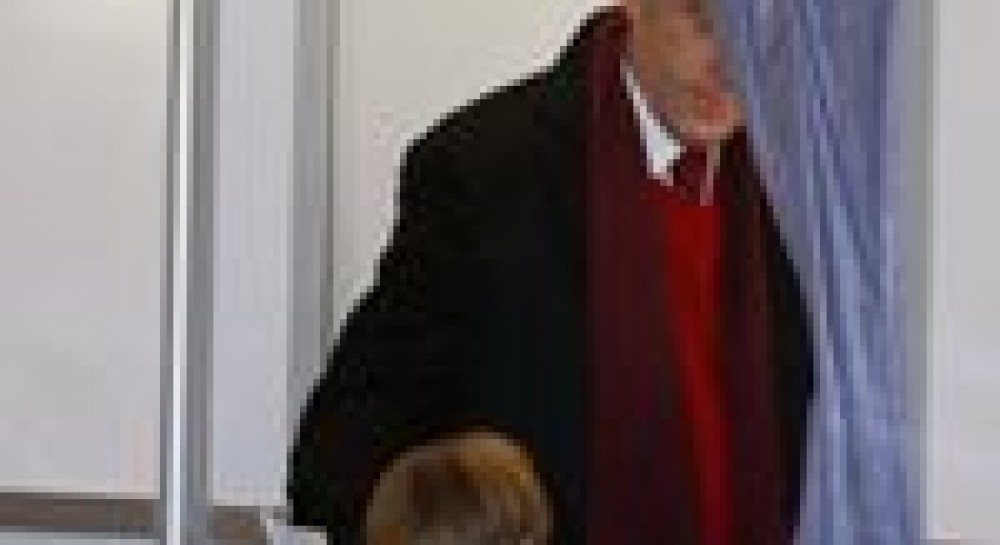 Зі штабу Ющенка: Ульянченко не виключає, що вибори будуть зірвані, Червоненко готовий голосувати за Януковича