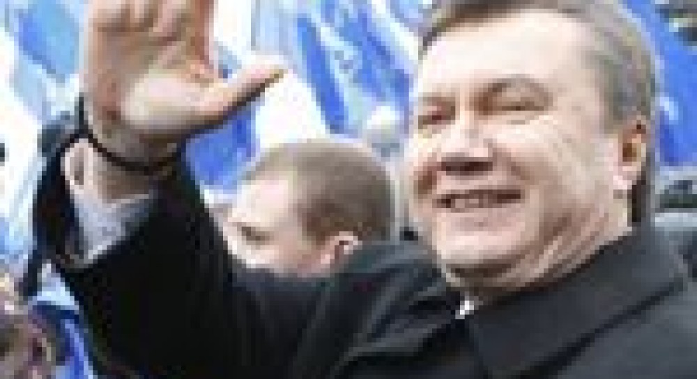 Вехи недели. Янукович набирает вес, Тимошенко отходит с боем