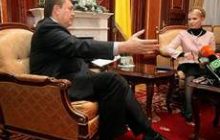 Янукович призывает Тимошенко уйти в отставку