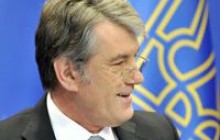 Ющенко привітав Януковича з легітимним обранням президентом