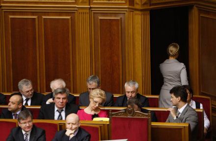 Відставка Тимошенко: розклад по поличках