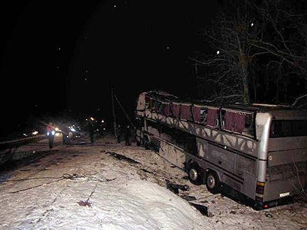 Перевернулся «Неоплан», ехавший из Киева в Буковель: есть жертвы (фото)