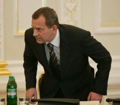 Андрій Клюєв під час засідання Комітету з економічних реформ в Адміністрації Президента