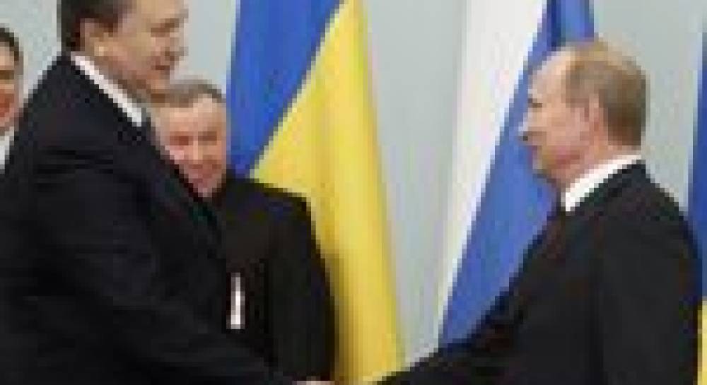 Янукович запропонував Путіну політиканів, той відповів: пришліть краще сала