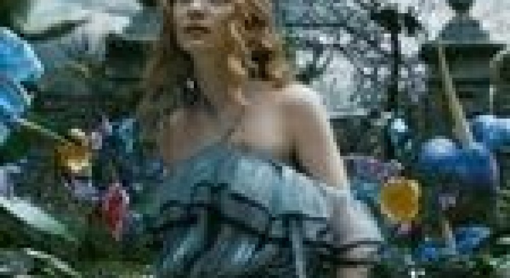 «Аліса в країні чудес»: маніяк-перукар неабияк обчикрижив сюжет класичної повісті Керрола