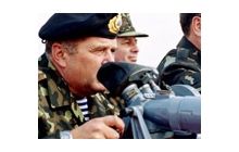 Новий командувач ВМС України ходитиме по лезу бритви?
