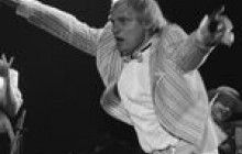 Скрипка заспівав про Параску й постав у новій іпостасі