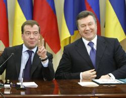 Mедведєв, Янукович