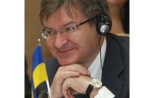 Немыря: украинцы будут наблюдать, как Польша отреагирует на Януковича