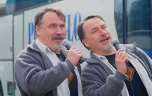 Письменники вдарили автопробігом по безкнижжю і нехлюйству