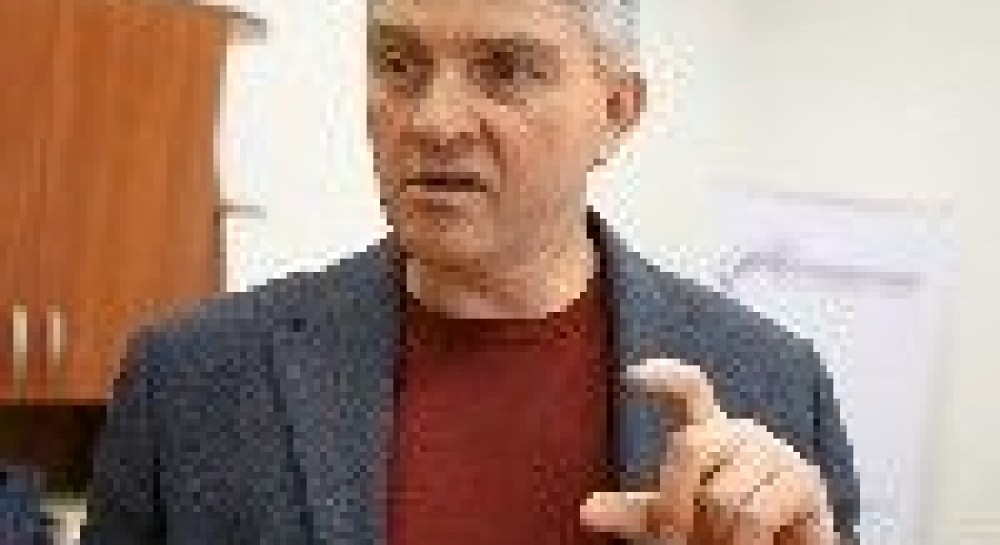 Алексей Мирошниченко: “Вы готовы работать за 5 гривен в час?”