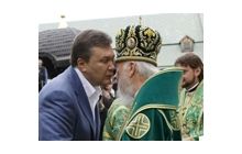 Что Янукович шепнул на ухо Владимиру? (фоторепортаж)