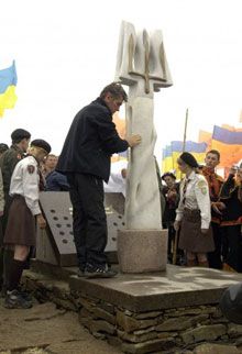 «Тризуб» на Говерле не выдержал местного климата (фото)