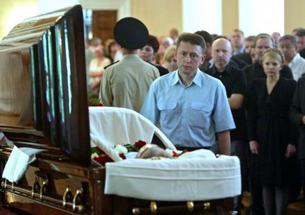 У Київській мерії попрощалися з Олександром Зінченком (фото)