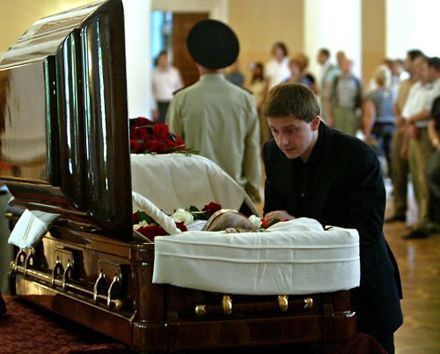 У Київській мерії попрощалися з Олександром Зінченком (фото)