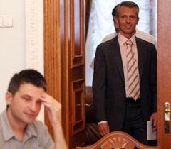 Валерий Хорошковский перед началом встречи с журналистами. Киев, 15 июня
