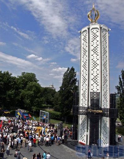 В Киеве стартовала кампания памяти жертв Голодомора (фото)