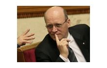 Зварич: Ющенко выгнал нас из дома со словами «Посмотрите на мое лицо! Это вы сделали»
