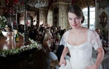 Міла Йовович "вийшла заміж" у найбільш пафосному нічному клубі Москви (фото)