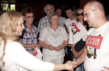 Тимошенко встретилась с «дурдомовцами» (фото)