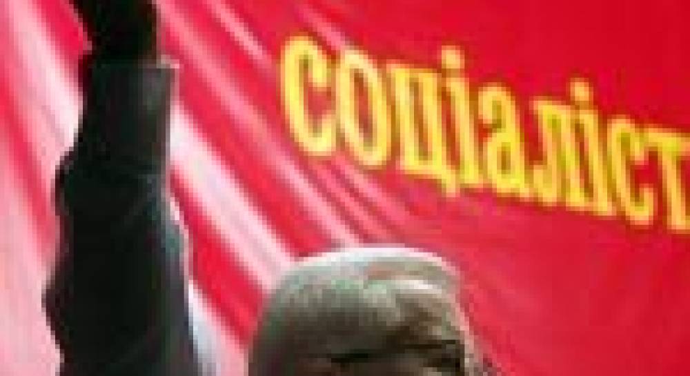 Вехи недели. Парадоксальный Азаров, серебряный Тигипко и бесценный Цушко

