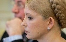 Тимошенко должна благодарить новую власть за пиар - Азаров