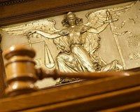 Донецкий суд отменил решение облсовета о русском языке