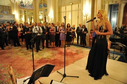 Посольство Украины в парижском Ritz погуляло на деньги Стукальского (фото)