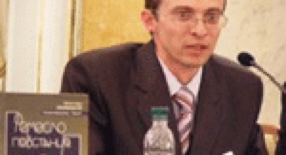 СБУ “ПОРАДИЛА” ІСТОРИКУ, ЯКИЙ ВИВЧАЄ ДІЯЛЬНІСТЬ УПА, ПОДУМАТИ ПРО СІМ’Ю