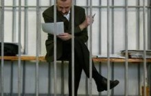 Колядник Зварич запевняє суд, що не встиг прочитати недожовану справу