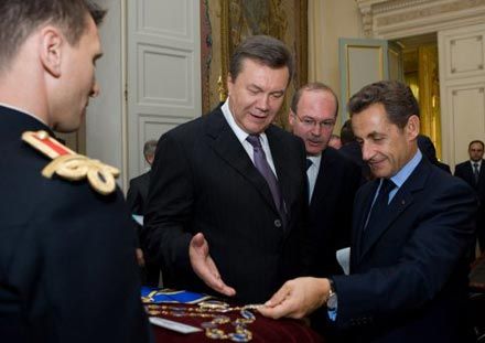Саркозі – Януковичу: вважайте, що ми друзі