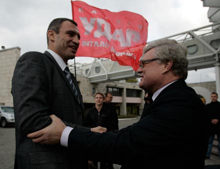 Кличко пояснив, для чого треба міняти політиків