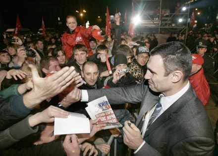 Кличко пояснив, для чого треба міняти політиків