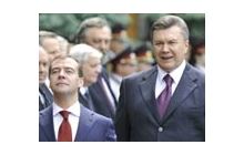 Чи проковтне Україна керовану демократію по-російськи?