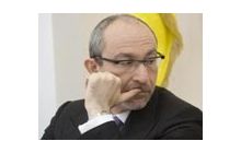 Кернес: агрессивные телекомпании прикрываются свободой слова