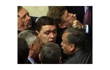 Налоговый кодекс - как оружие: в Верховной Раде пролилась первая кровь (фоторепортаж)