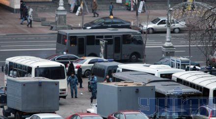 Беркут на Майдан нагнали для охорони громадського порядку? (фоторепортаж)