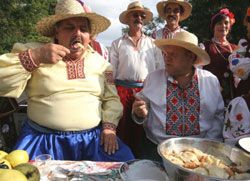 Эксперты назовут чемпионов по салу и борщу