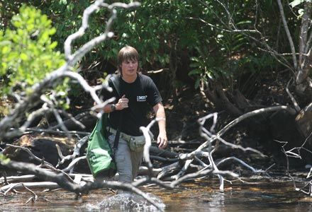 На 1+1 завтра стартує телепроект про подорожі «Світ навиворіт»