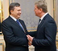 Виктор Янукович и Штефан Фюле во время встречи в Киеве. 11 января