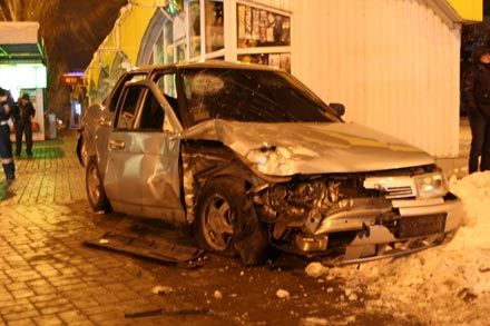 ДТП в Донецке: погибли 2 девушки, 5 - в тяжелом состоянии (фото)