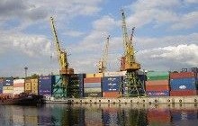 Работникам портов в очередной раз обещают, что сокращения штата не будет