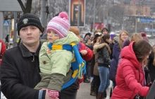 Профспілки погрожують вивести людей на вулиці, якщо про їхні зарплати не «згадають»